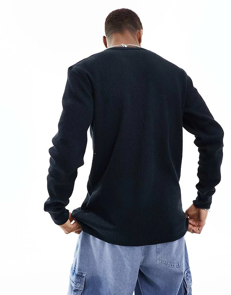 Cotton:On Cotton On Relaxed Long Sleeve T-shirt In Black Waffle For Men Washed Black Waffle 6 Cotton:On Cotton On Relaxed Long Sleeve T-shirt In Black Waffle For Men Washed Black Waffle - Image 4