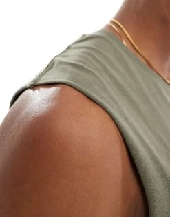 Cotton:On Muscle Fit T-shirt In Green For Men Military 10 Cotton:On Muscle Fit T-shirt In Green For Men Military -Cotton:On Sales Store 206417922 4