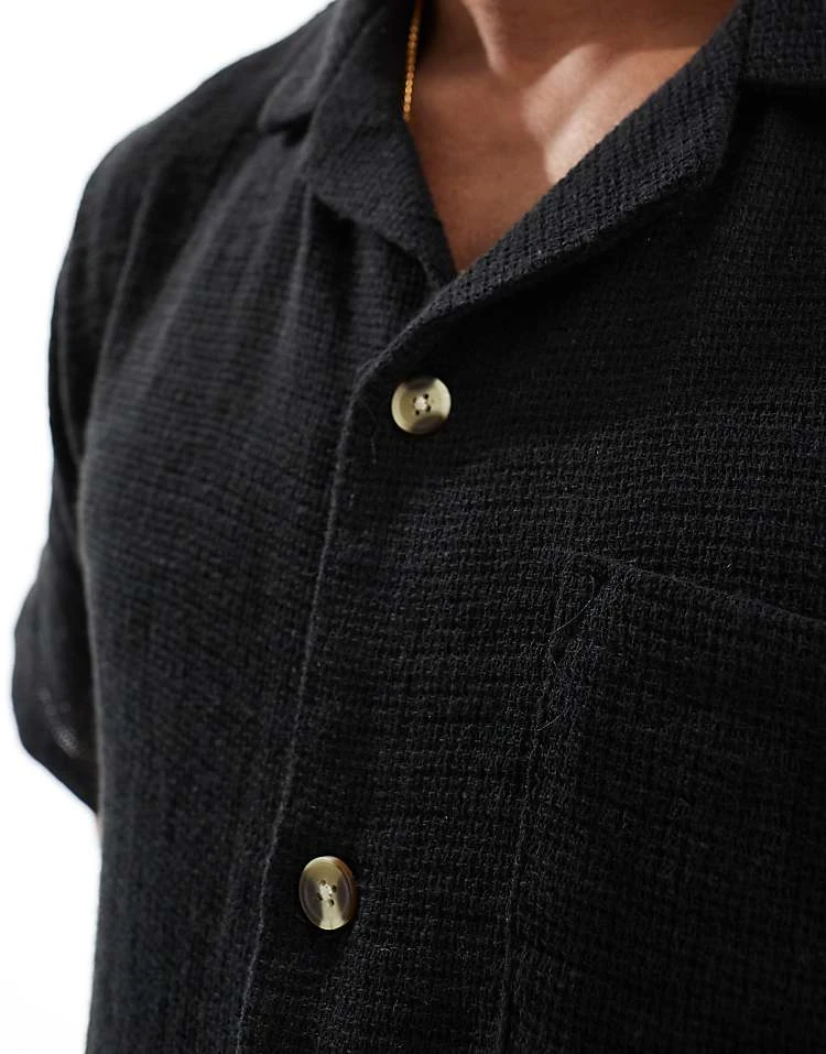Cotton:On Cotton On Relaxed Shirt In Retro Gauze Black For Men Washed Black 4 Cotton:On Cotton On Relaxed Shirt In Retro Gauze Black For Men Washed Black - Image 2