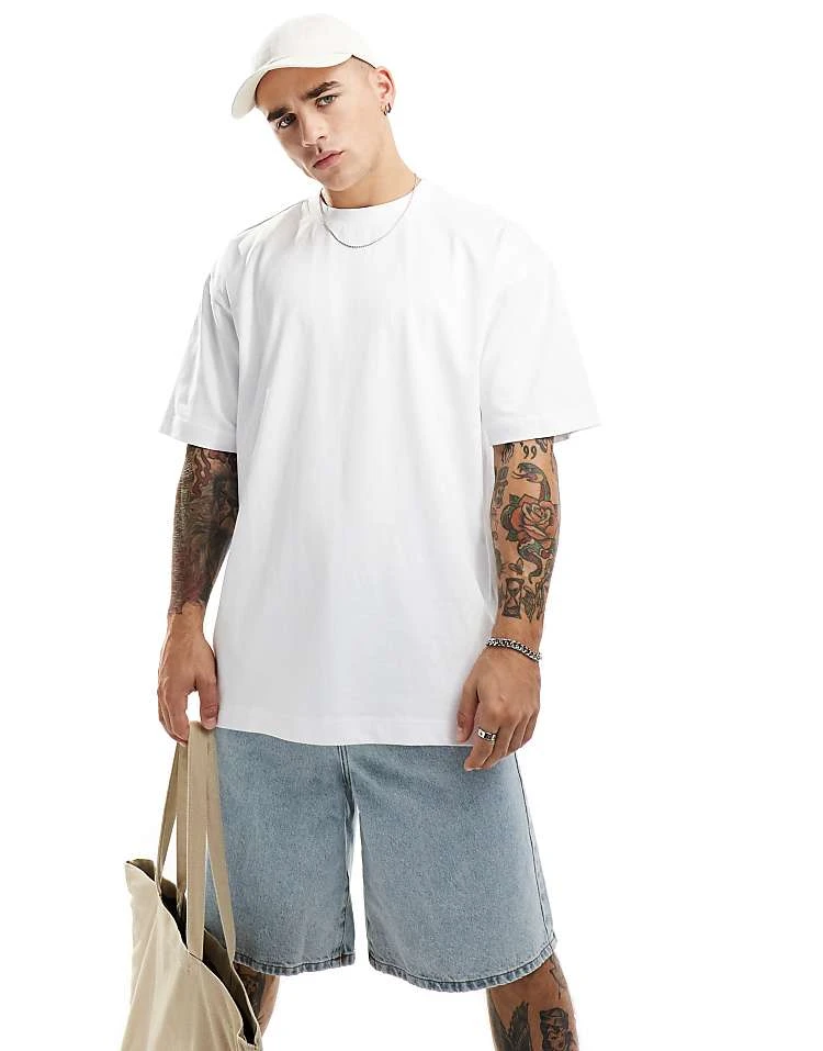 Cotton:On Cotton On Box Fit Plain T-shirt In White For Men 6 Cotton:On Cotton On Box Fit Plain T-shirt In White For Men - Image 4