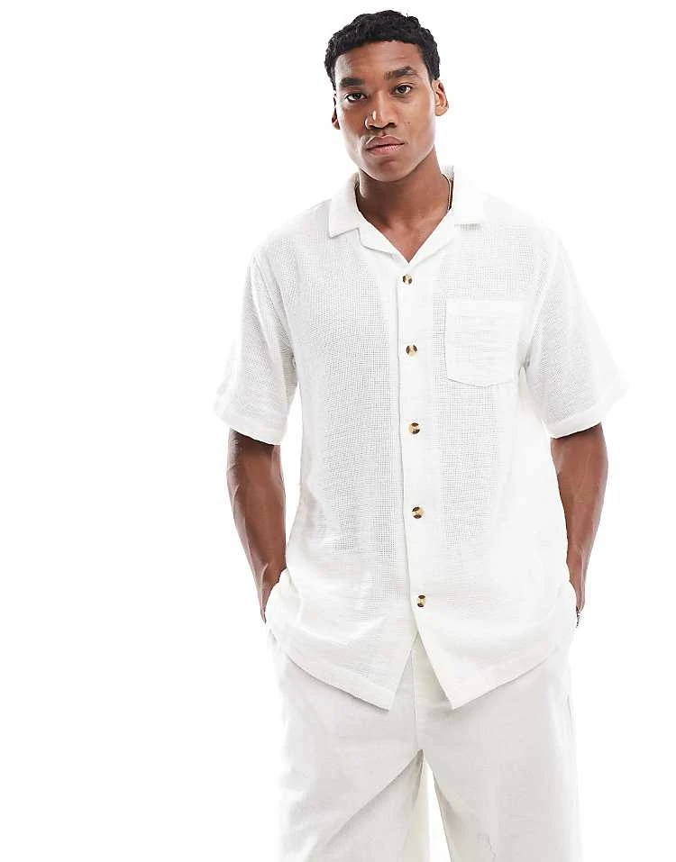 Cotton:On Cotton On Short Sleeve Shirt In White For Men 3 Cotton:On Cotton On Short Sleeve Shirt In White For Men