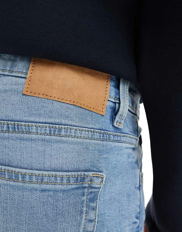 Cotton:On Cotton On Regular Slim Fit Jeans In American Blue Denim For Men 4 Cotton:On Cotton On Regular Slim Fit Jeans In American Blue Denim For Men - Image 2