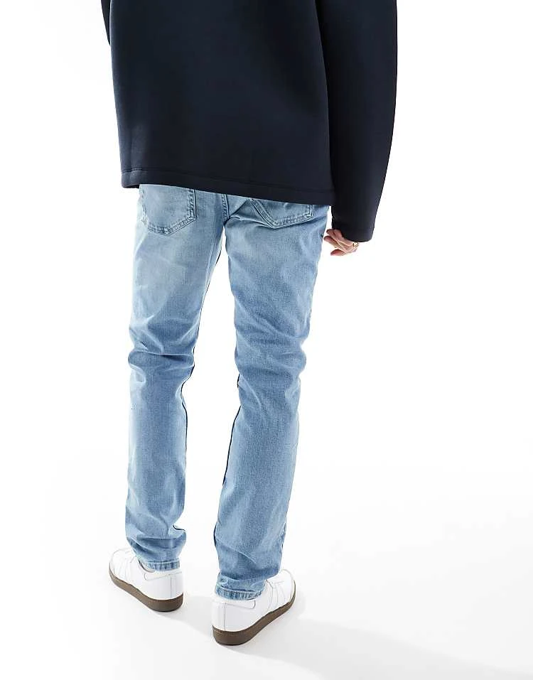 Cotton:On Cotton On Regular Slim Fit Jeans In American Blue Denim For Men 5 Cotton:On Cotton On Regular Slim Fit Jeans In American Blue Denim For Men - Image 3