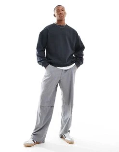 Cotton:On Cotton On Box Fit Crew Fleece Sweatshirt In Washed Black For Men