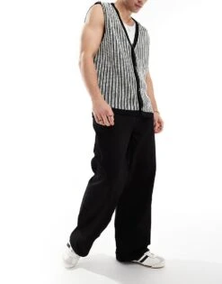 Cotton:On Cotton On Super Baggy Denim Jeans In Heartbreaker Black For Men