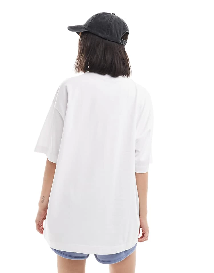 Cotton:On Cotton On Boxy Fit New York Graphic T-shirt In Off White For Men White/navy 5 Cotton:On Cotton On Boxy Fit New York Graphic T-shirt In Off White For Men White/navy - Image 3