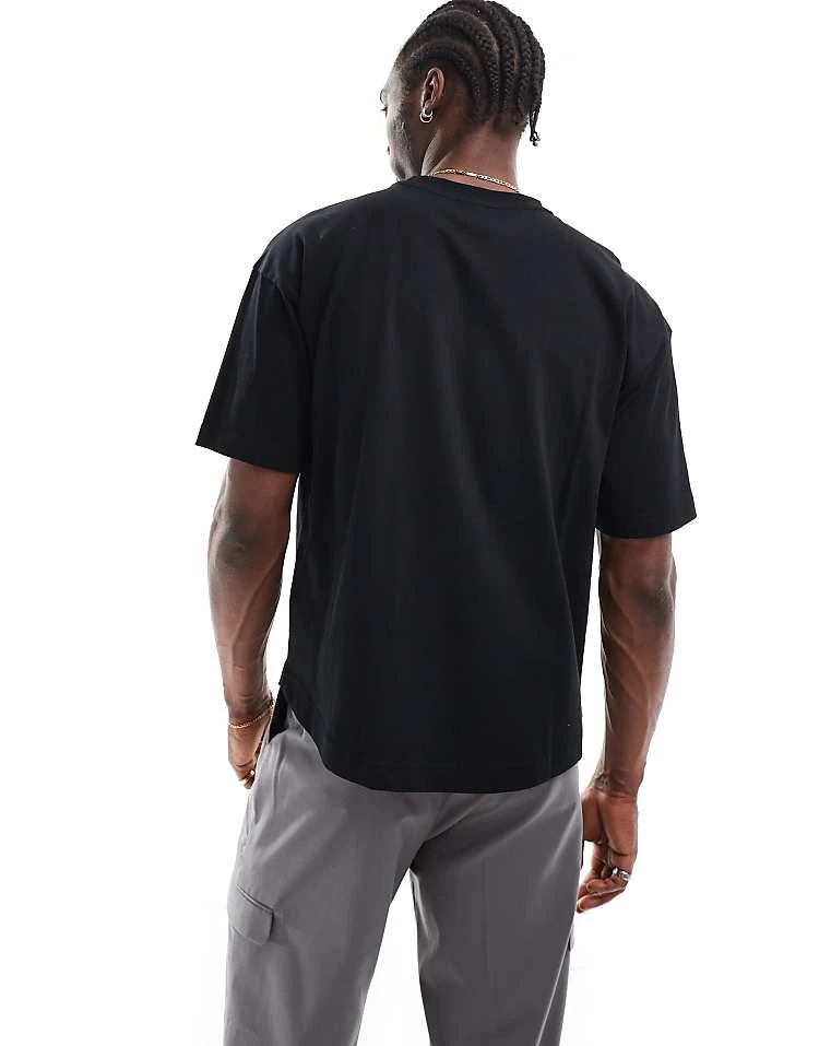 Cotton:On Box Fit Scooped Hem T-shirt In Black For Men 5 Cotton:On Box Fit Scooped Hem T-shirt In Black For Men - Image 3