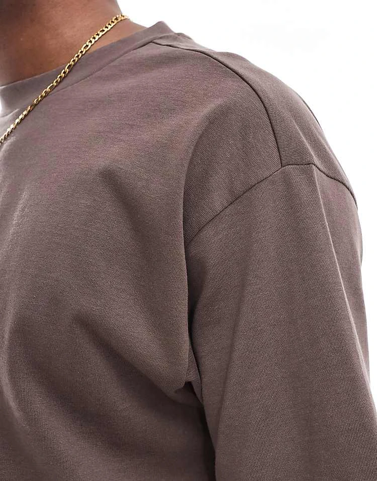 Cotton:On Box Fit Plain T-shirt In Brown For Men 4 Cotton:On Box Fit Plain T-shirt In Brown For Men - Image 2