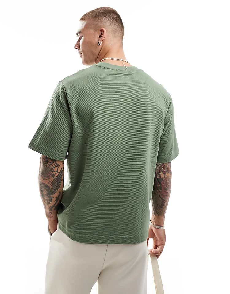 Cotton:On Cropped T-shirt In Sage Texture For Men 5 Cotton:On Cropped T-shirt In Sage Texture For Men - Image 3