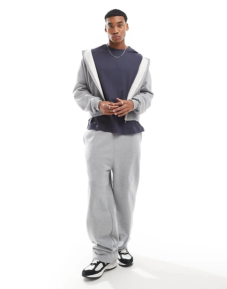 Cotton:On Cotton On Box Fit T-shirt In Navy For Men True Navy 4 Cotton:On Cotton On Box Fit T-shirt In Navy For Men True Navy - Image 2