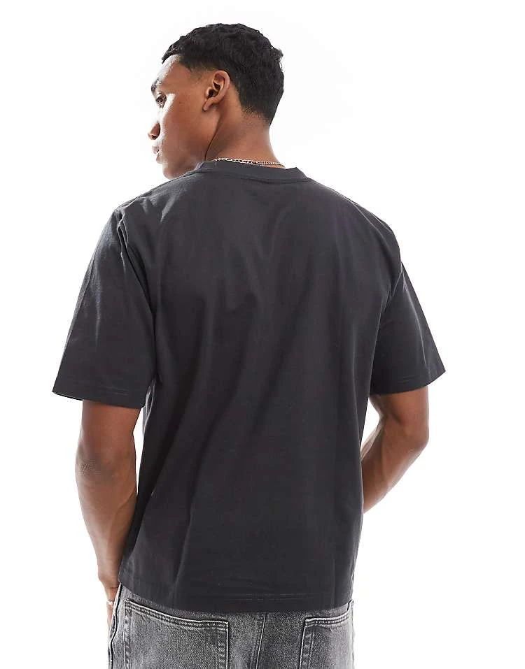 Cotton:On Cotton On Cropped Fit T-shirt In Black For Men 6 Cotton:On Cotton On Cropped Fit T-shirt In Black For Men - Image 4