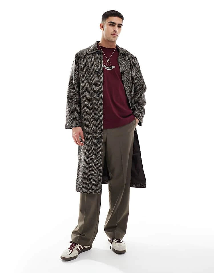 Cotton:On Box Fit Graphic T-shirt In Burgundy For Men 5 Cotton:On Box Fit Graphic T-shirt In Burgundy For Men - Image 3